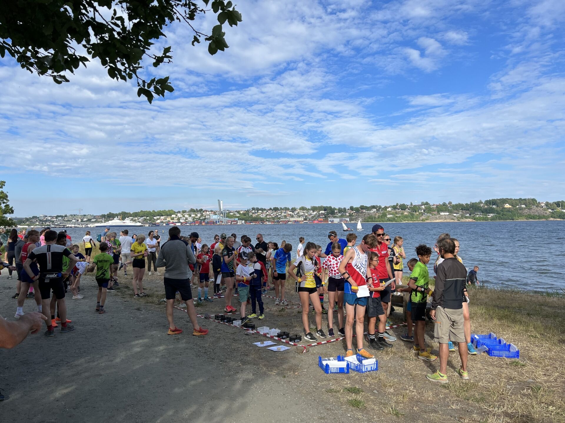 Invitasjon til sommeravslutning for Ungdomsserien